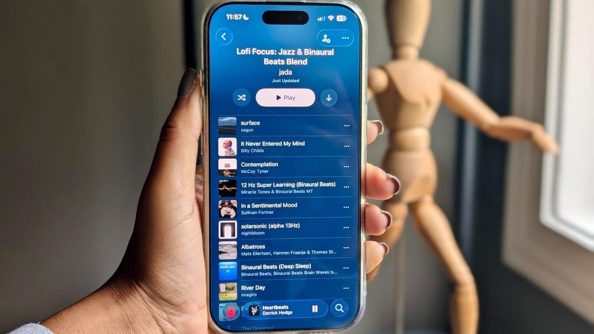 Apple Music AI Playlist Curation Review